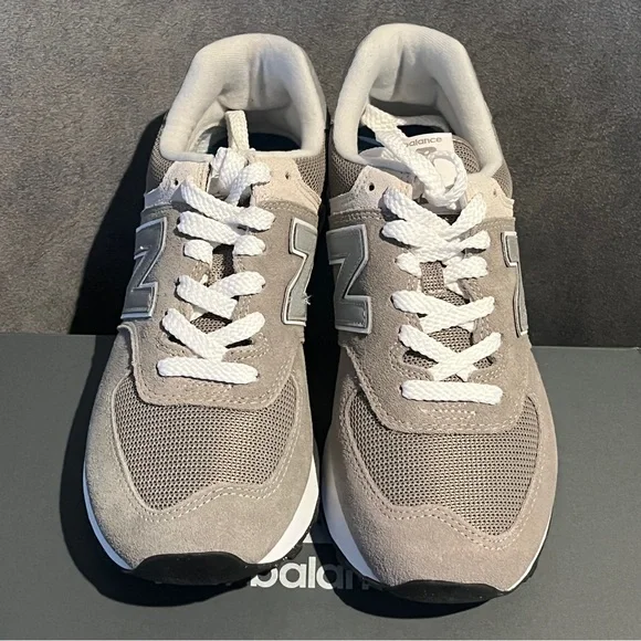 New Balance Women’s Sneakers 574 Gray Size 9 US - Picture 6 of 13